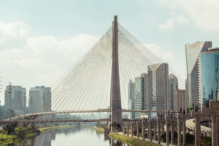 CONGRESSO-PAULISTA_bruno-thethe-nxkinK7hhOk-unsplash